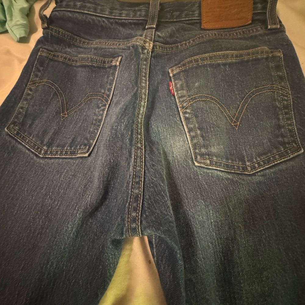 Levi's Premium Dark Blue Wedgie Jeans size 25
